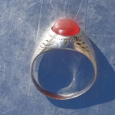 Bague en argent cabochon pierre cornaline - Silver ring with cabochon carnelian stone Bague en argent cabochon pierre cornaline - Silver ring with cabochon carnelian stone