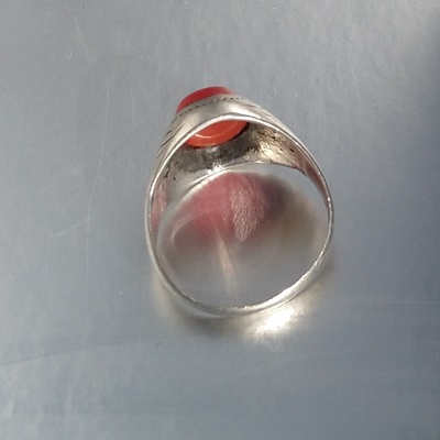 Bague en argent cabochon pierre cornaline - Silver ring with cabochon carnelian stone Bague en argent cabochon pierre cornaline - Silver ring with cabochon carnelian stone