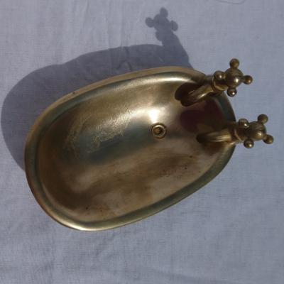 Baignoire en laiton - Brass bathtub Baignoire en laiton - Brass bathtub