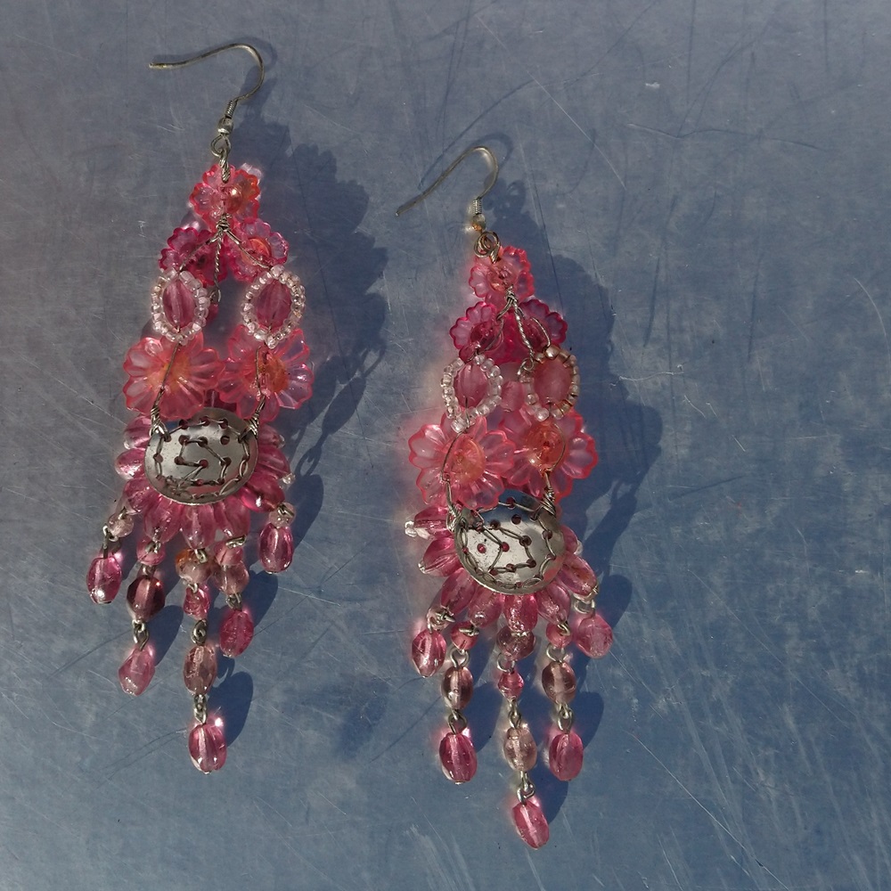 Boucles d'oreilles en verre soufflé rose des années 70 - 70s pink blown glass earrings Boucles d'oreilles en verre soufflé rose des années 70 - 70s pink blown glass earrings
