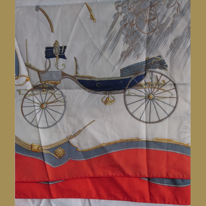 Foulard Jean de Barhein au décor de calèches France - Scarf Jean de Barhein with a carriages decor France Foulard Jean de Barhein au décor de calèches France - Scarf Jean de Barhein with a carriages decor France