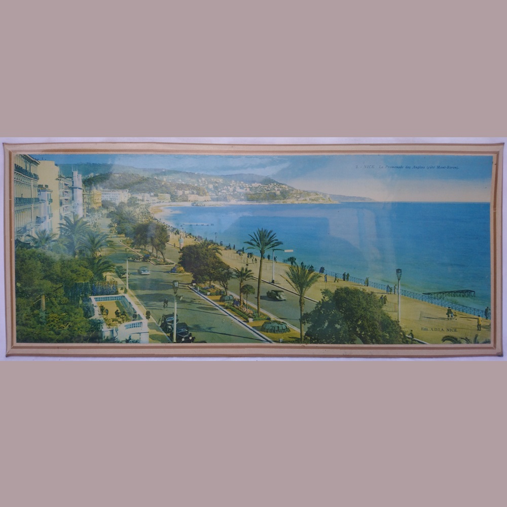Photochromie de la Promenade des Anglais à Nice en France des années 1940 - Photochromie of the Promenade des Anglais in Nice, France from the 1940s Photochromie de la Promenade des Anglais à Nice en France des années 1940 - Photochromie of the Promenade des Anglais in Nice, France from the 1940s