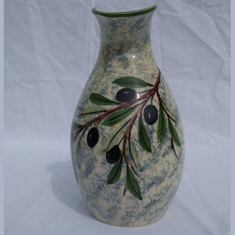Pichet en céramique de Vallauris France au décor Provençal - Ceramic pitcher from Vallauris France with Provençal decoration
